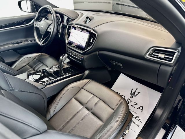 MASERATI Ghibli usata, con Interni in pelle