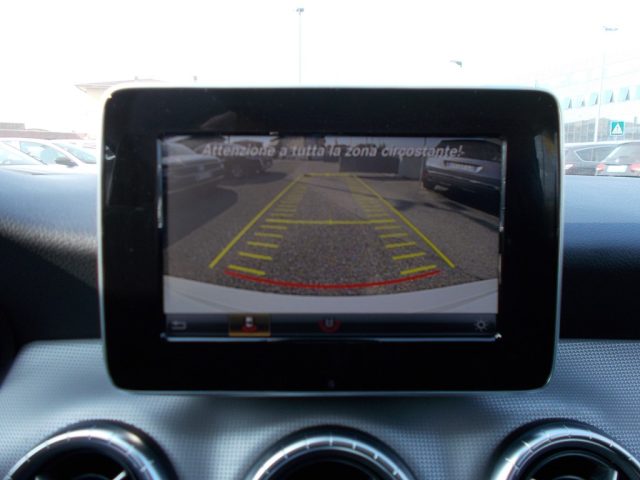 MERCEDES-BENZ CLA 200 usata, con ESP