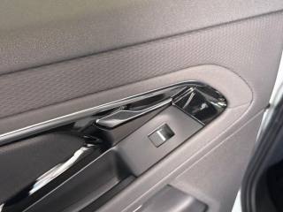 LAND ROVER Range Rover Evoque usata, con Bluetooth