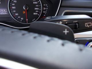 AUDI A4 usata, con Controllo automatico clima