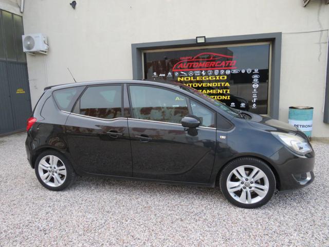 OPEL Meriva usata, con Alzacristalli elettrici
