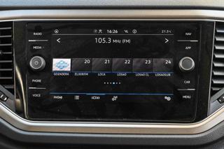 VOLKSWAGEN T-Roc usata, con USB