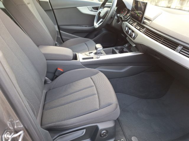 AUDI A4 usata, con Bluetooth