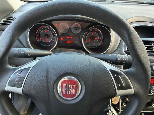 FIAT Punto usata, con Sensori di parcheggio posteriori