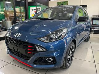 HYUNDAI i10 usata, con Specchietti laterali elettrici