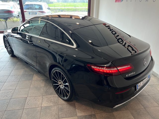 MERCEDES-BENZ E 220 usata, con Chiusura centralizzata