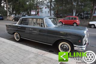 MERCEDES-BENZ 220 w 111