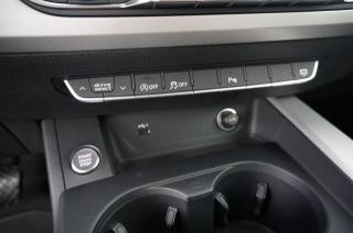 AUDI A4 usata, con Fari LED