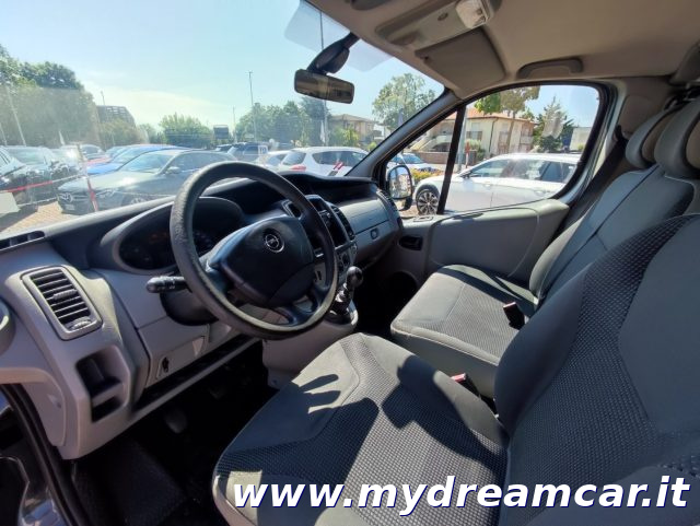 OPEL Vivaro usata 8