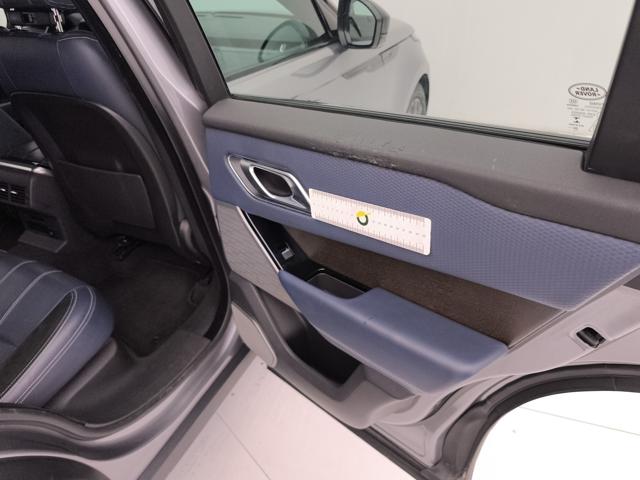LAND ROVER Range Rover Velar usata 35