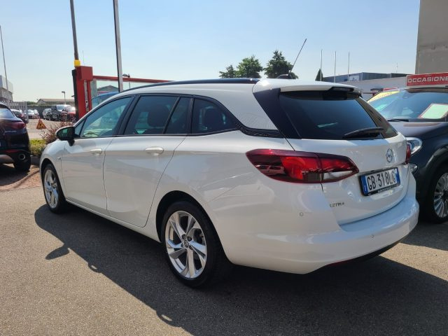 OPEL Astra usata, con Airbag