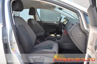 VOLKSWAGEN Golf usata, con Airbag laterali