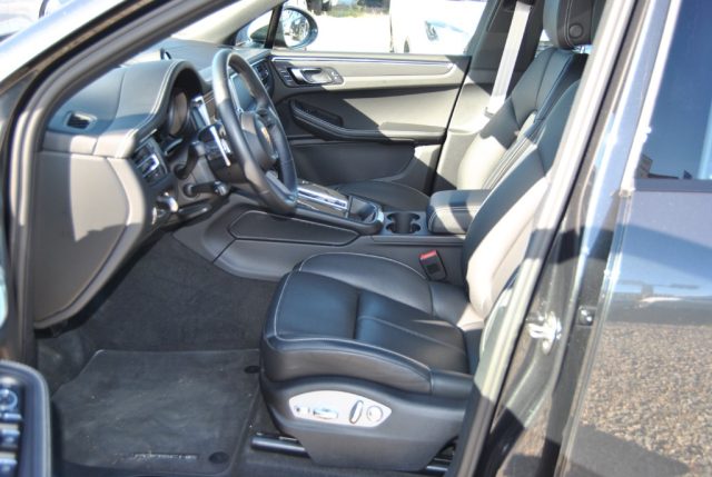 PORSCHE Macan usata, con Volante in pelle