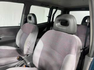 NISSAN Terrano II usata 17