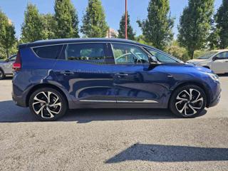RENAULT Grand Scenic usata, con Autoradio