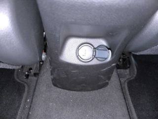KIA Stonic usata, con Autoradio digitale