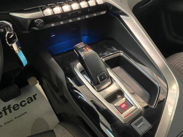 PEUGEOT 5008 usata, con Controllo trazione