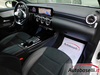 MERCEDES-BENZ A 180 usata, con Touch screen
