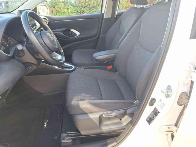 TOYOTA Yaris usata, con Cruise Control