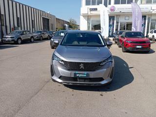 PEUGEOT 3008 usata, con Airbag