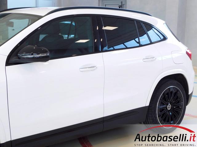 MERCEDES-BENZ GLA 220 usata, con Sedile posteriore sdoppiato