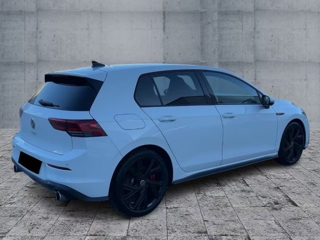 VOLKSWAGEN Golf usata, con Alzacristalli elettrici