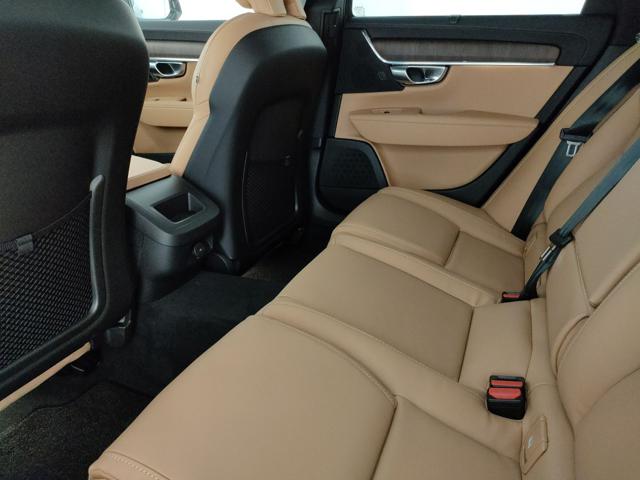VOLVO V90 usata, con Autoradio digitale