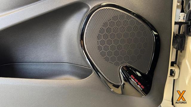 RENAULT Clio usata, con USB