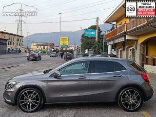 MERCEDES-BENZ GLA 220 usata, con Alzacristalli elettrici