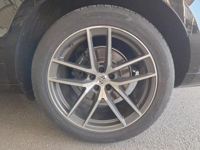 PORSCHE Macan usata, con Touch screen