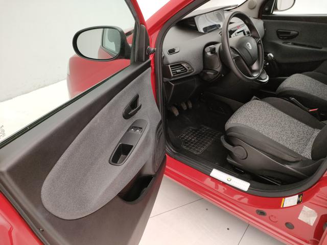 LANCIA Ypsilon usata 44
