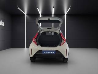 TOYOTA Aygo X usata, con MP3