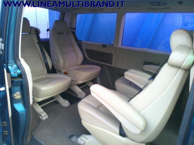 MERCEDES-BENZ V 220 usata, con Airbag
