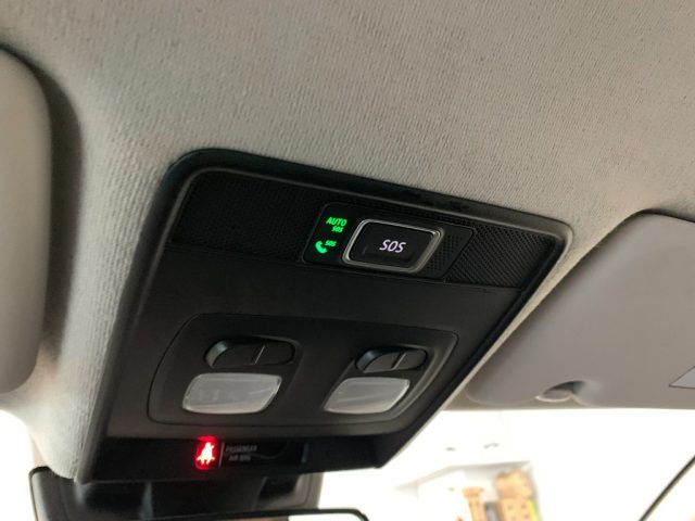 RENAULT Clio usata, con Touch screen