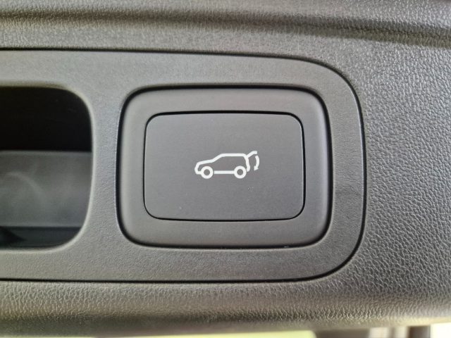 MG HS usata, con Specchietti laterali elettrici