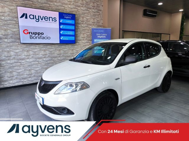 LANCIA Ypsilon usata, con ABS
