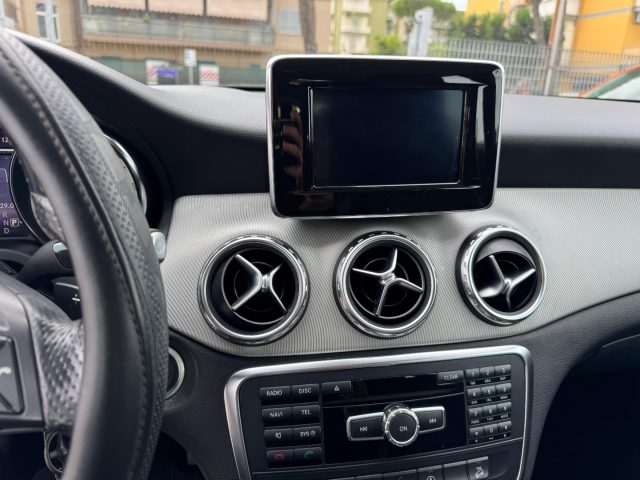 MERCEDES-BENZ GLA 200 usata, con Controllo trazione