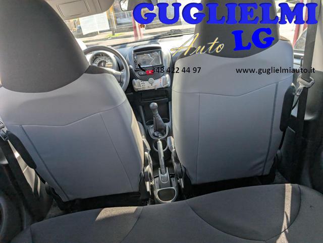 TOYOTA Aygo usata 23