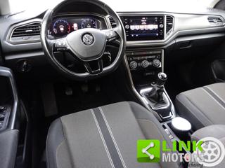 VOLKSWAGEN T-Roc usata, con Autoradio digitale