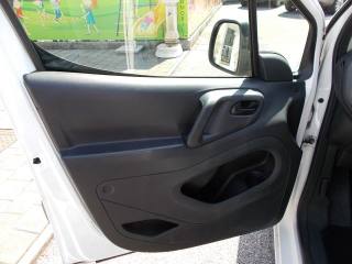PEUGEOT Partner usata, con Servosterzo