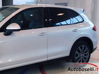 PORSCHE Cayenne usata, con Touch screen