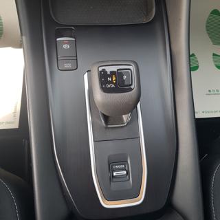 NISSAN Qashqai usata, con Luci diurne LED
