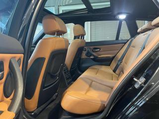 BMW 330 usata, con Sedile posteriore sdoppiato