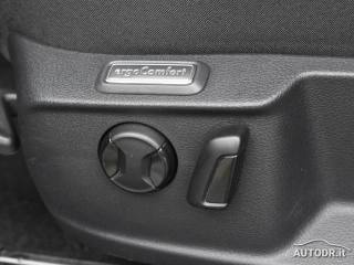 VOLKSWAGEN Passat Variant usata, con Controllo elettronico della corsia
