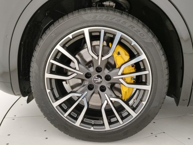 MASERATI Grecale usata, con Autoradio