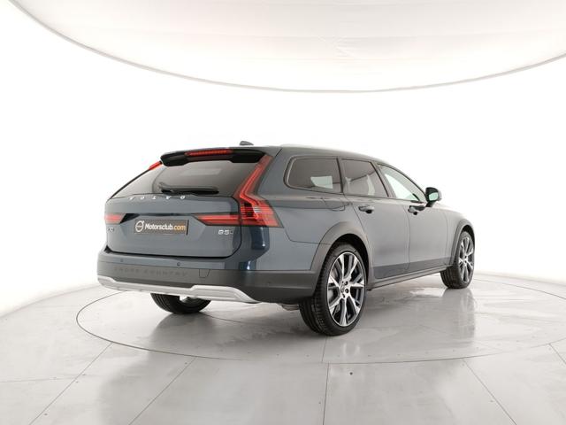 VOLVO V90 Cross Country usata, con Alzacristalli elettrici