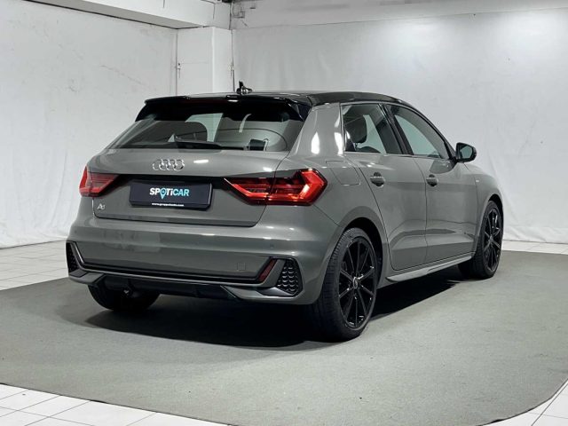 AUDI A1 usata, con Autoradio