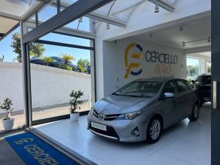 TOYOTA Auris usata, con Airbag