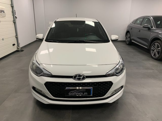 HYUNDAI i20 usata, con USB
