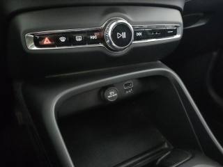 VOLVO XC40 usata, con Sedile posteriore sdoppiato